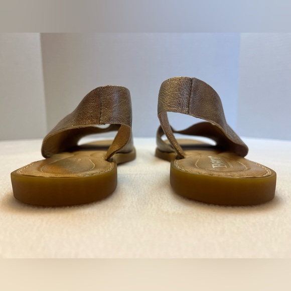 Born Gold Women's Sandals Size 6 - Picture 7 of 12